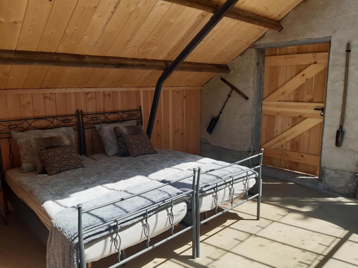 Natuurslaapkamer De Zaadeest Boskamer Lomm Eksteriør bilde